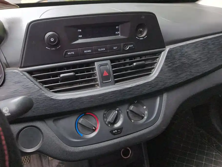 Baojun 310 — миниатюра 13
