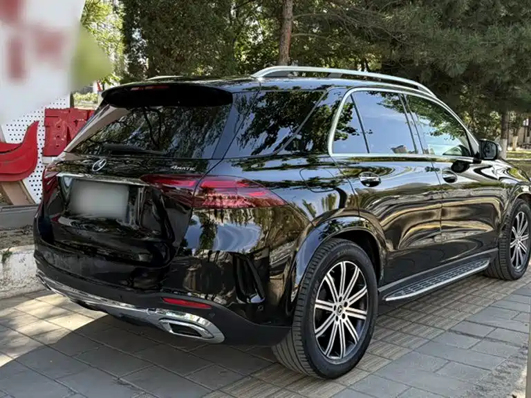 Mercedes-Benz GLE (Import) — миниатюра 10