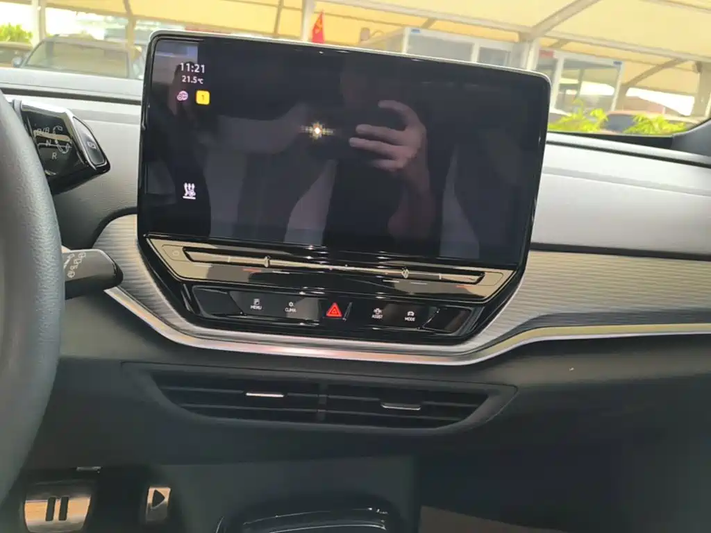 Volkswagen ID.4 Crozz — миниатюра 13