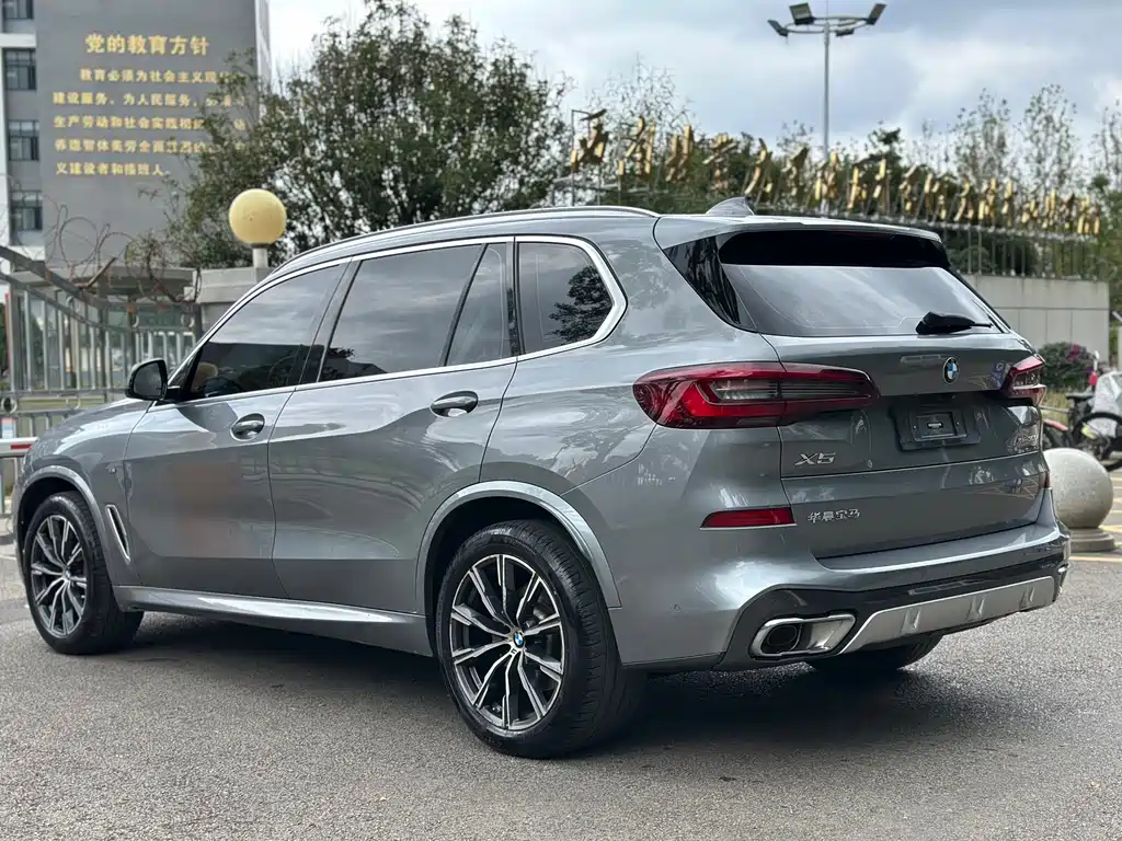 BMW X5 — миниатюра 4