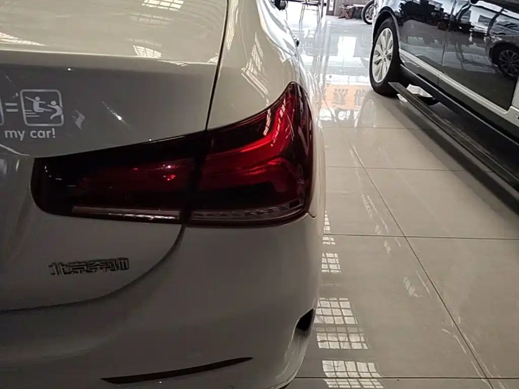 Mercedes-Benz A-Class — миниатюра 8