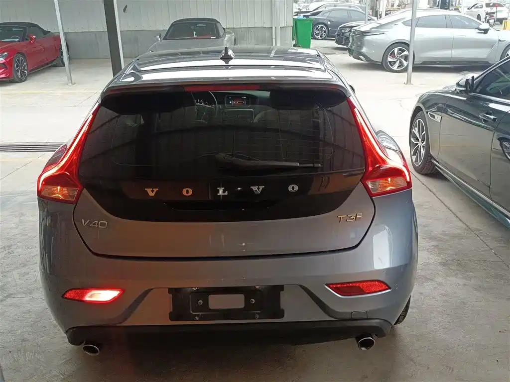 Volvo V40 2018 T3