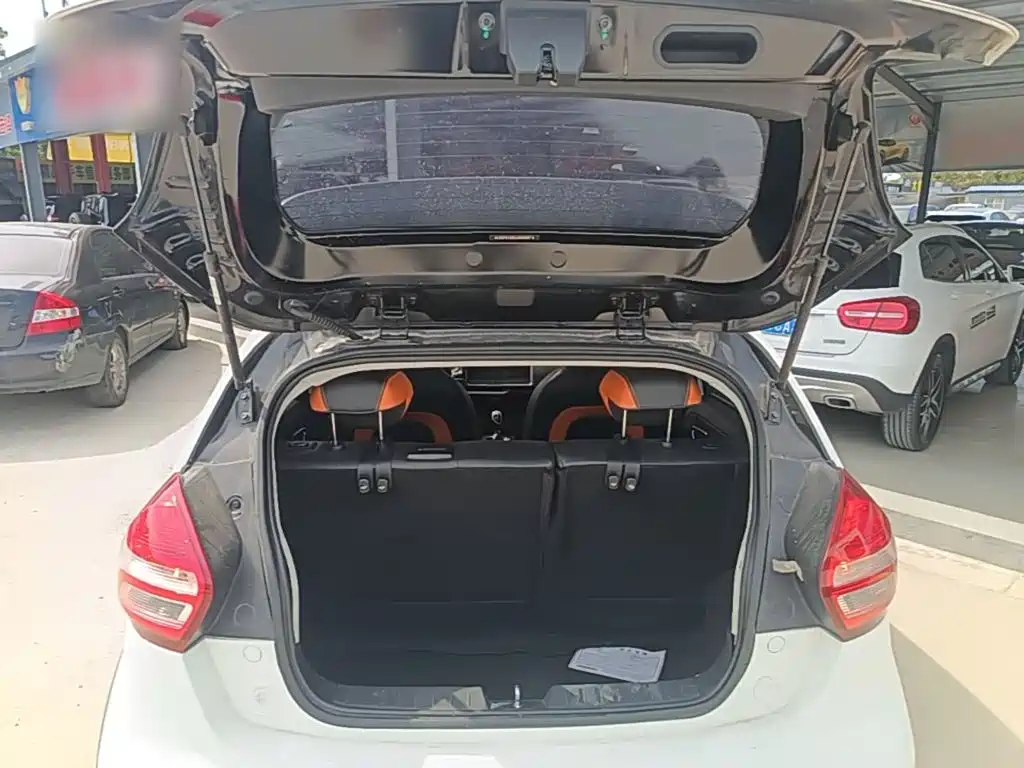 Geely Vision X1 — миниатюра 19