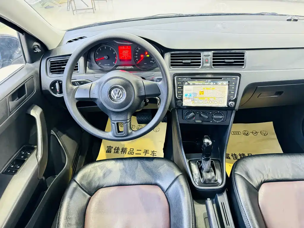 Volkswagen Santana — миниатюра 11