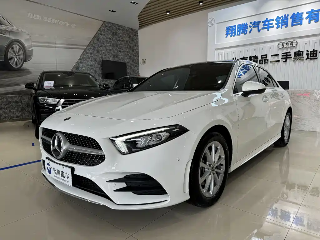 MERCEDES-BENZ A CLASS