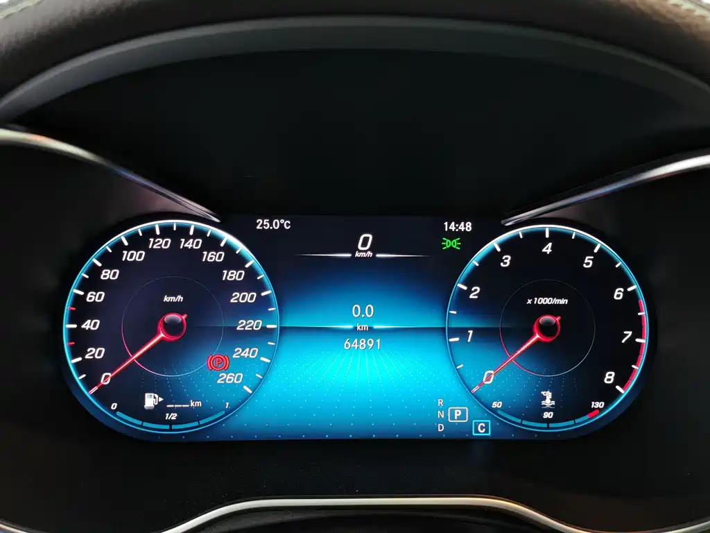 Mercedes-Benz GLC — миниатюра 8