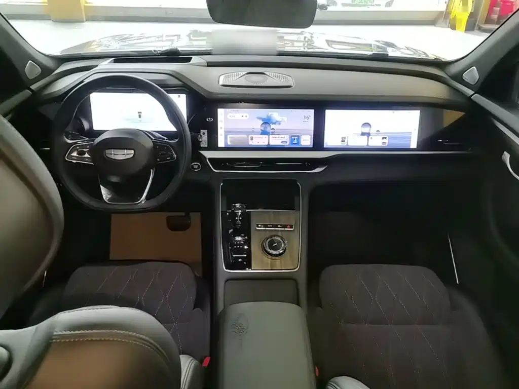 Geely Xingyue L — миниатюра 10