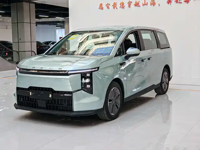 SAIC MAXUS EVERYONE 7 2025