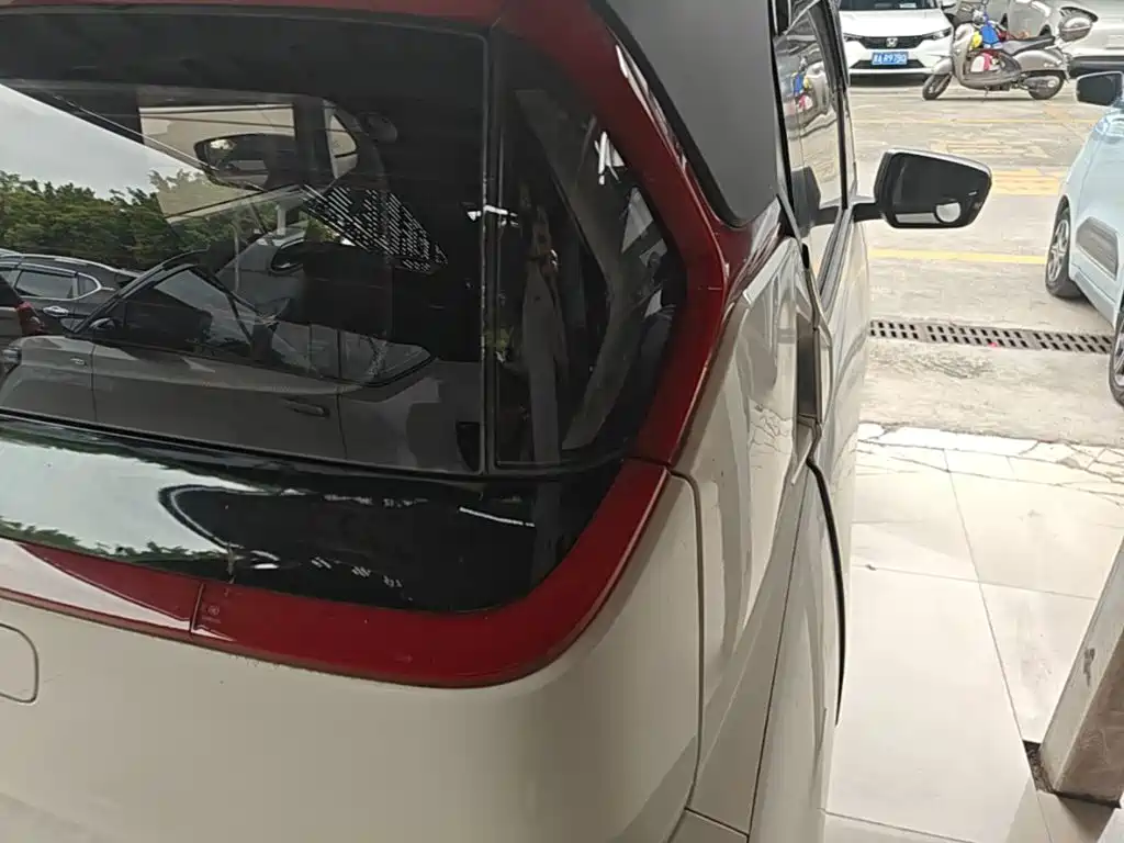 Baojun E200 — миниатюра 8