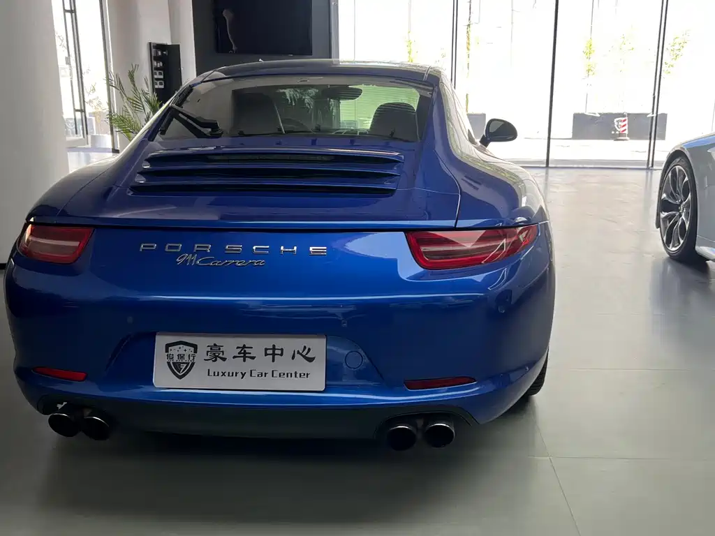 Porsche 911 — миниатюра 5