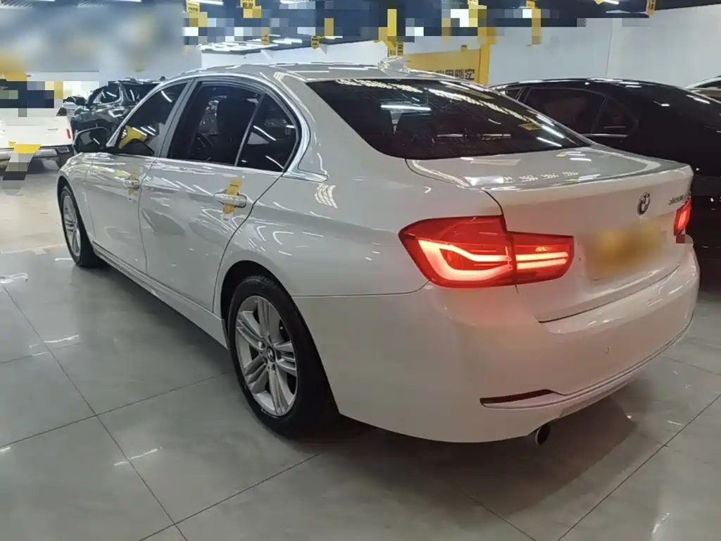 BMW 3 Series — миниатюра 5