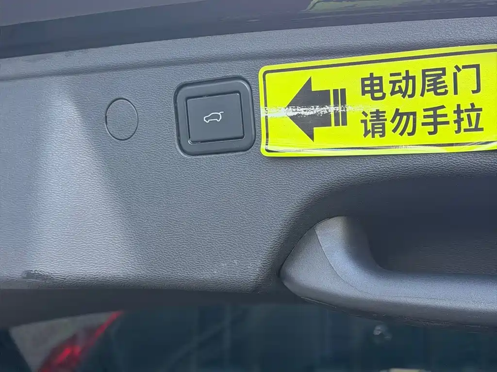 Wey Wey VV7 — миниатюра 22