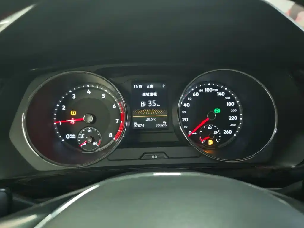 Volkswagen Tiguan L — миниатюра 12