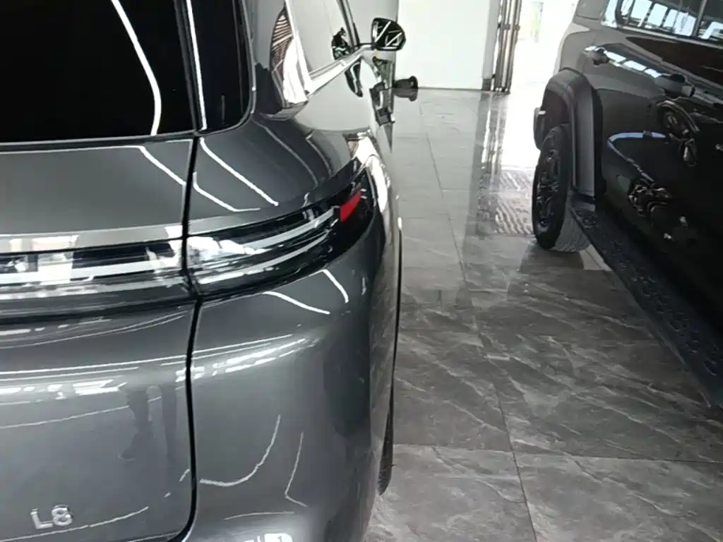 Li Auto Li L8 — миниатюра 8