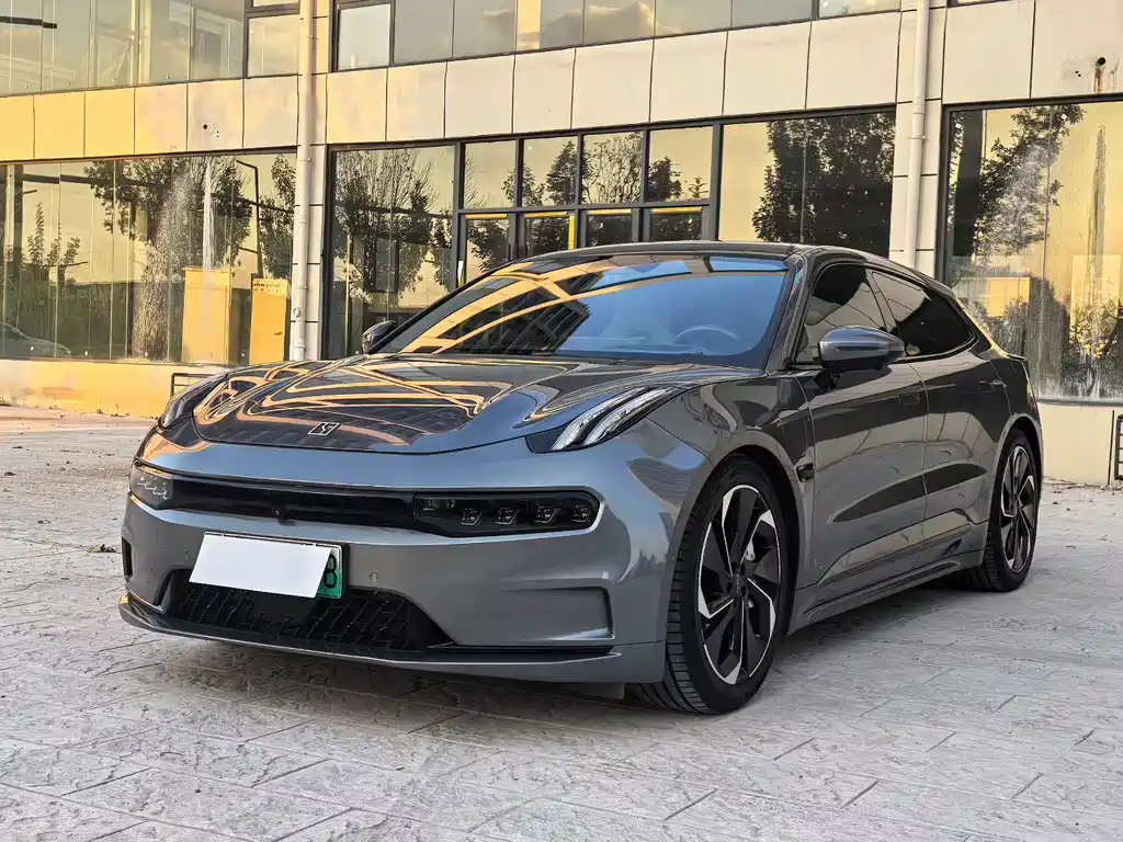 Zeekr 001