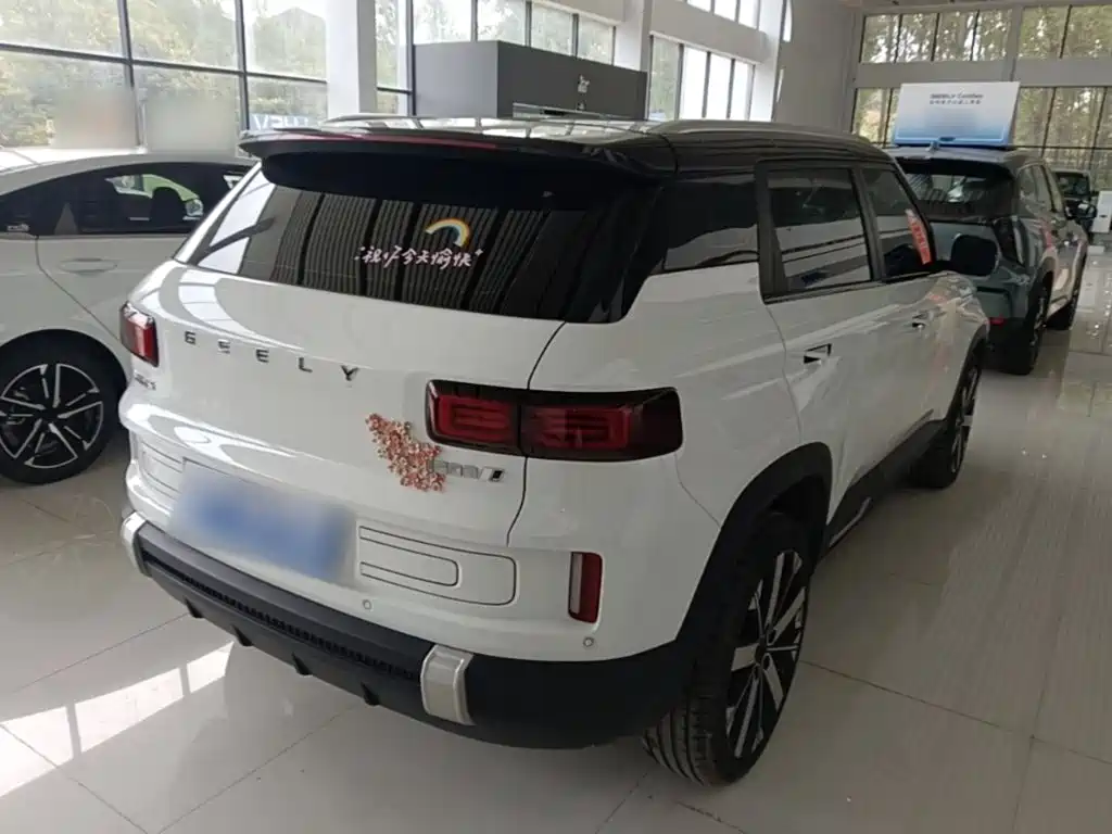 Geely Icon — миниатюра 7