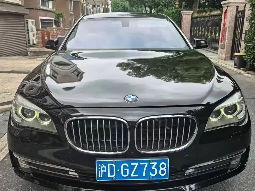 BMW 7 Series 7 2013 740Li Luxury