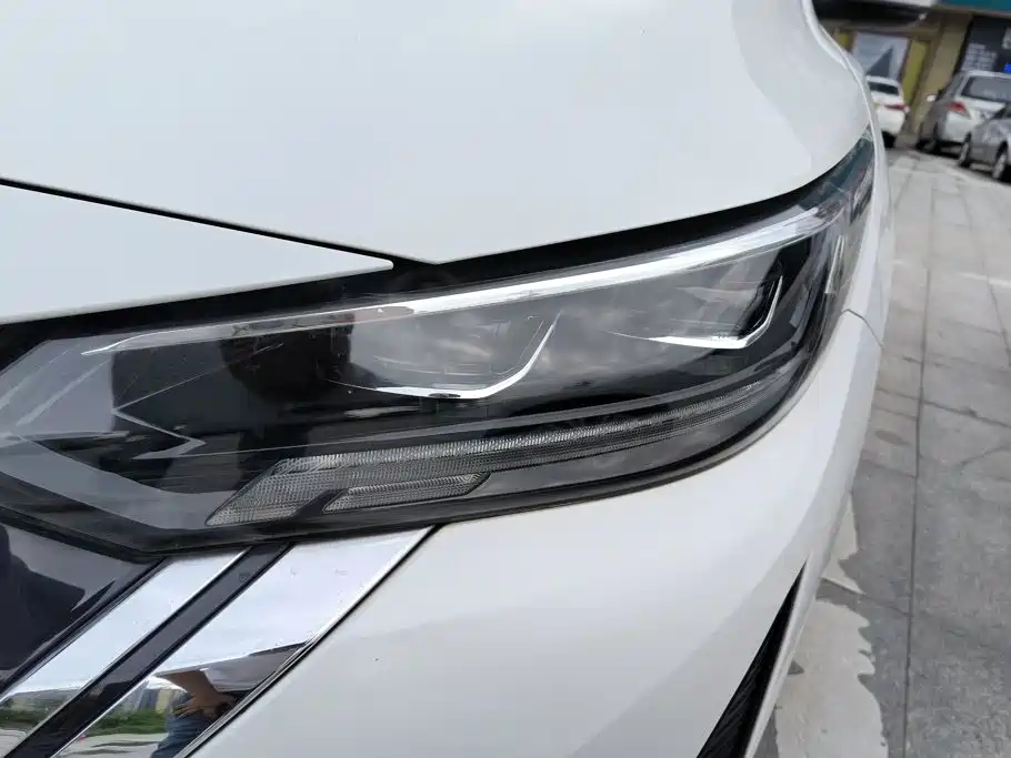 Nissan Sylphy — миниатюра 5