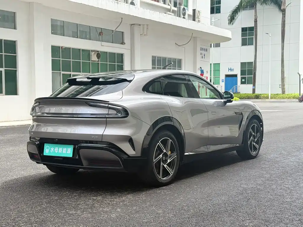 Xiaomi YU7