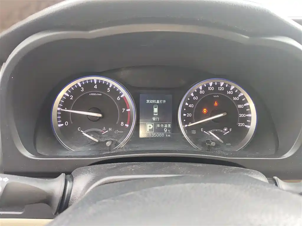 Toyota Highlander 2017 2.0T Elite 5 мест