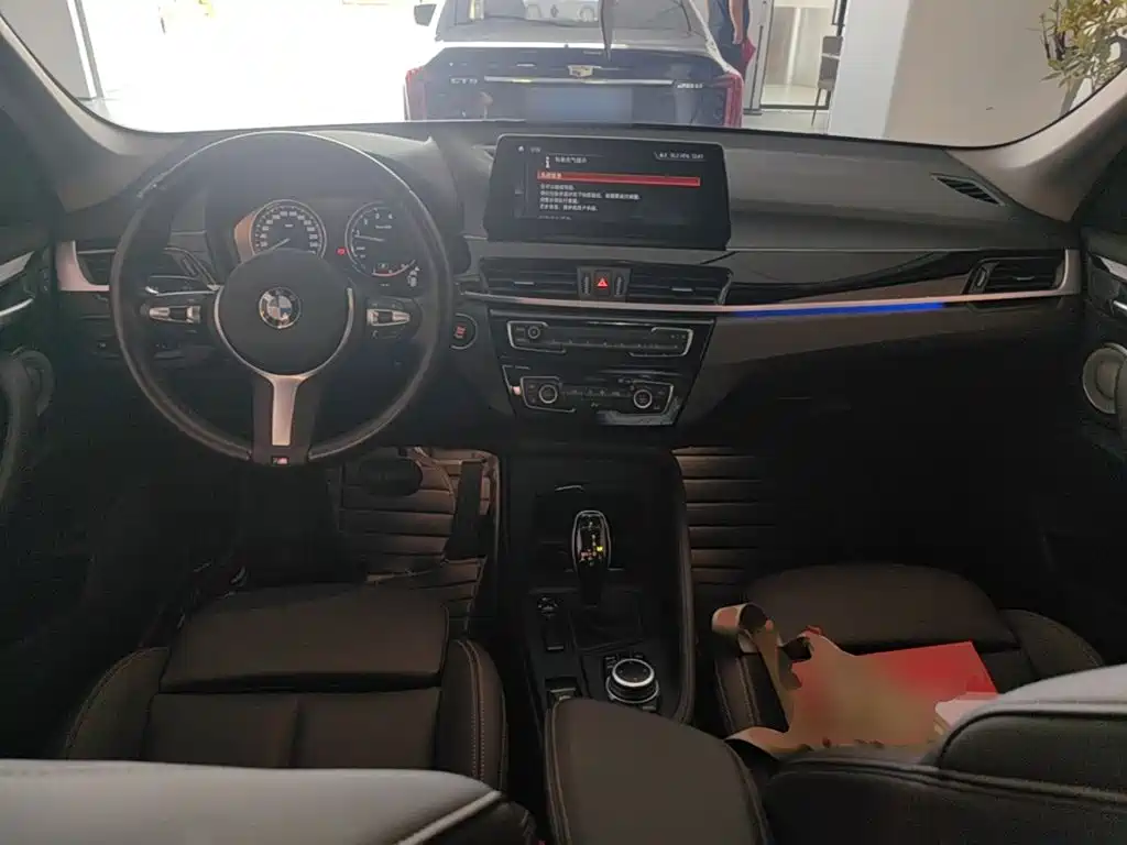 BMW X1 — миниатюра 10