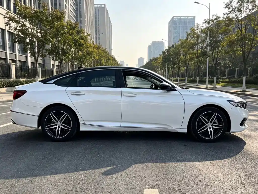 Honda Accord — миниатюра 3