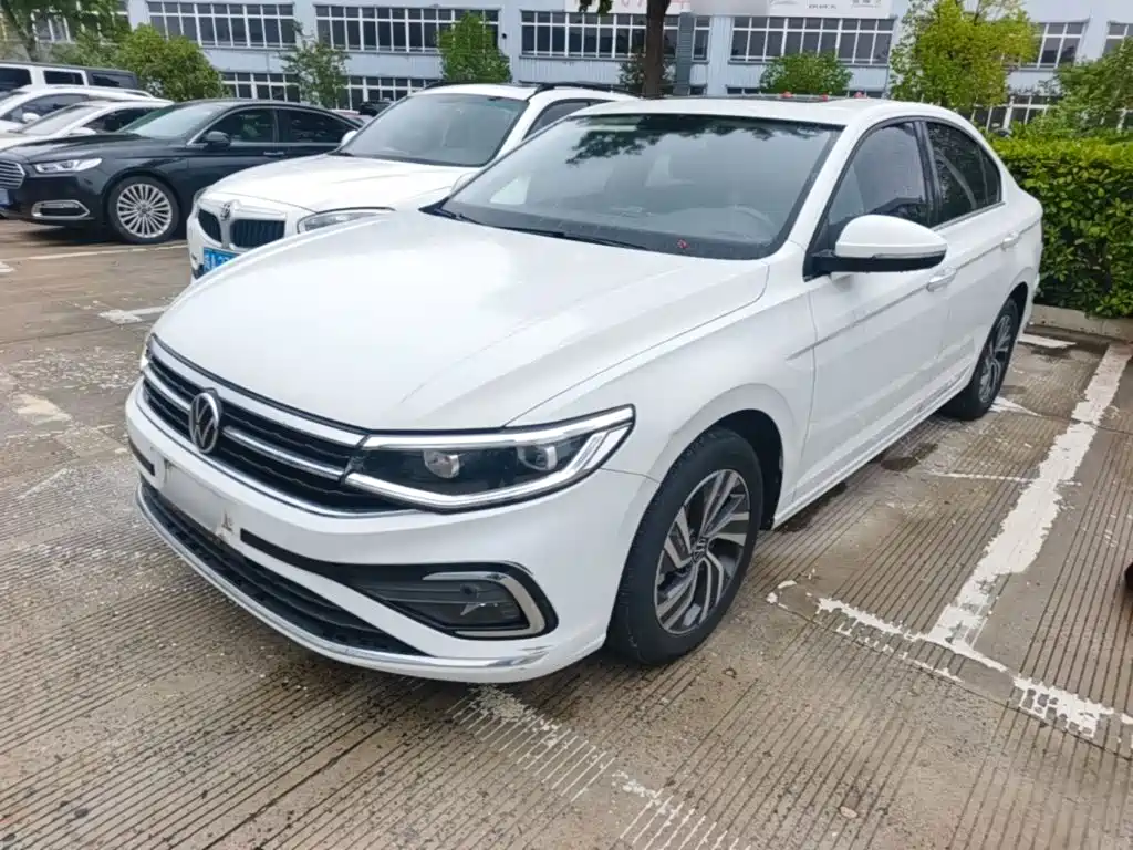 Volkswagen Bora — миниатюра 2