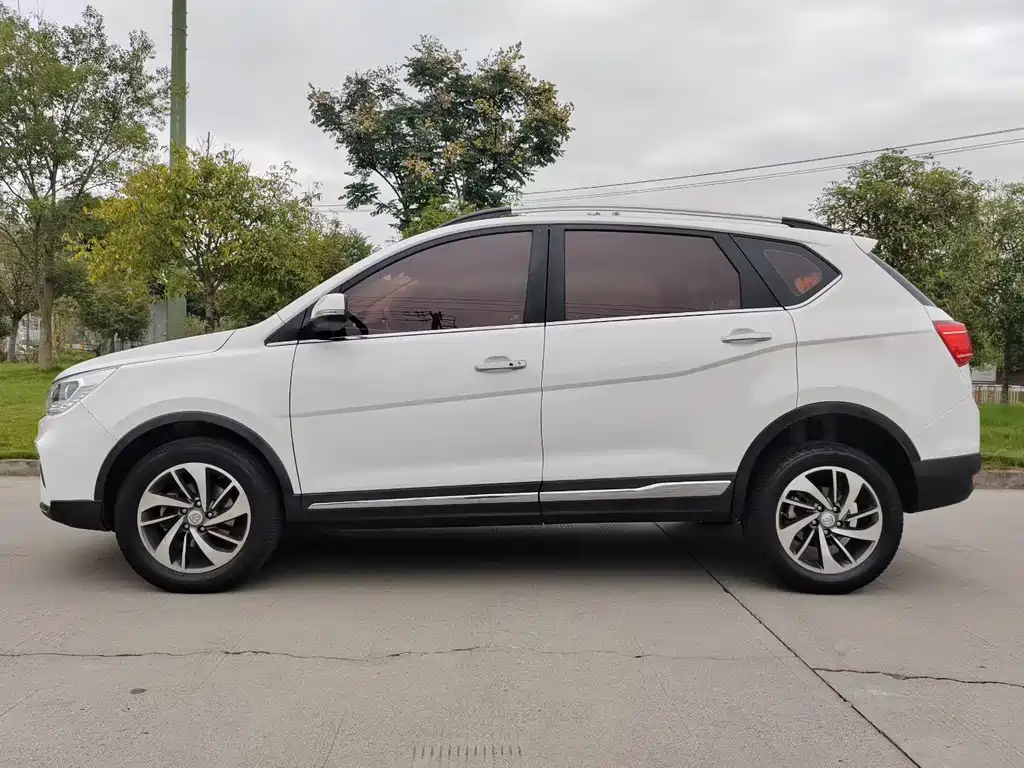 Baojun 560 — миниатюра 5