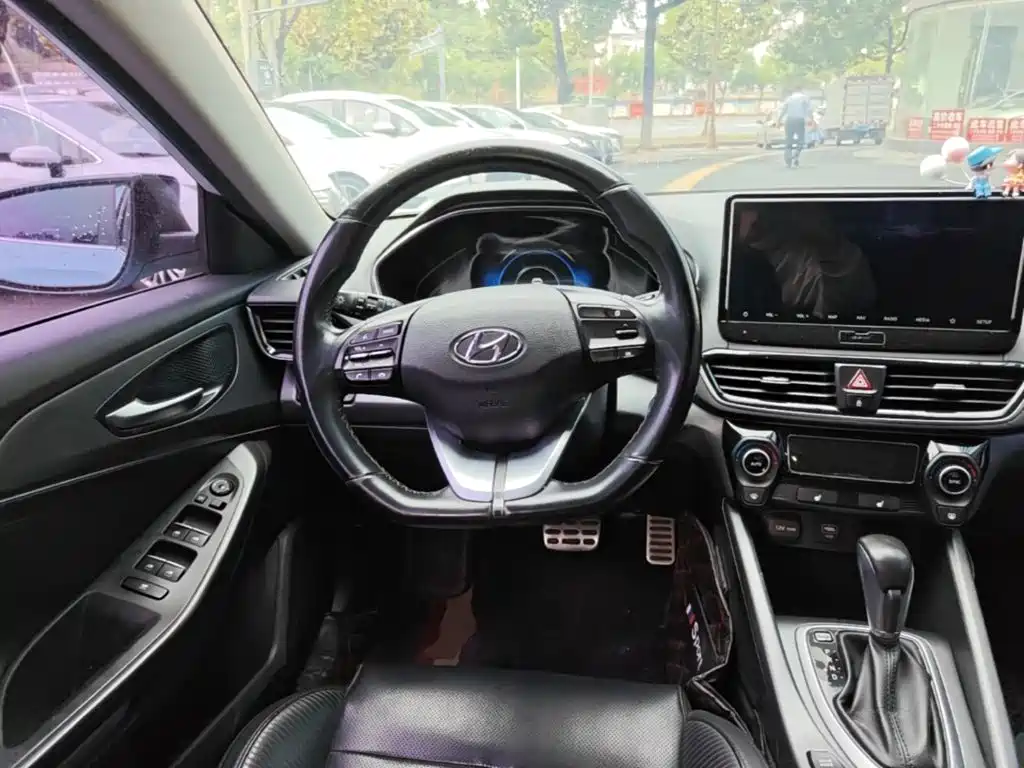 Hyundai Fista — миниатюра 11