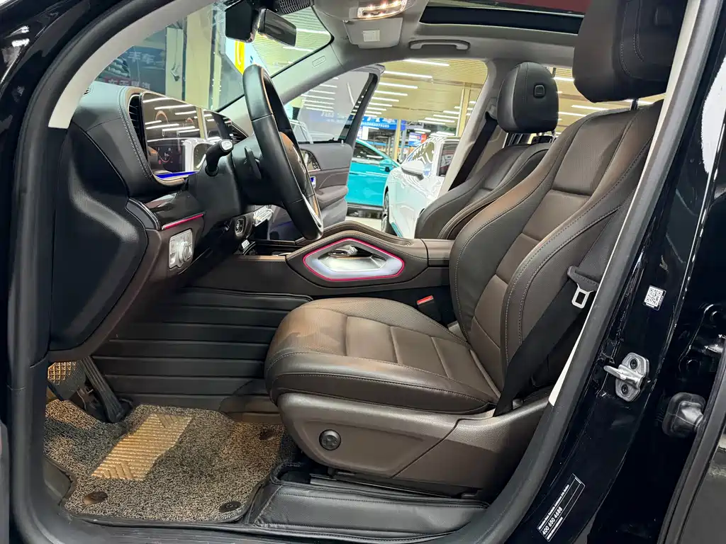 Mercedes-Benz GLE (Import) — миниатюра 9
