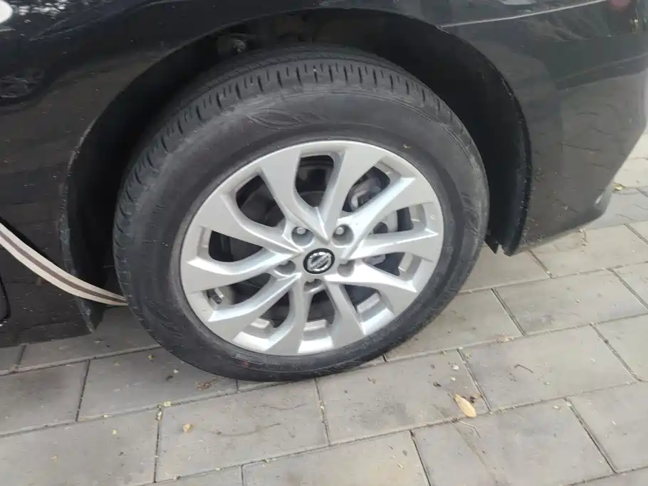 Nissan Sylphy — миниатюра 6