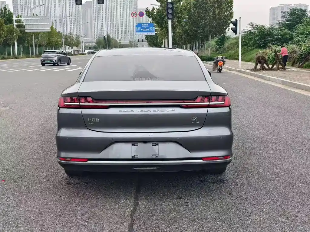 BYD Han — миниатюра 8