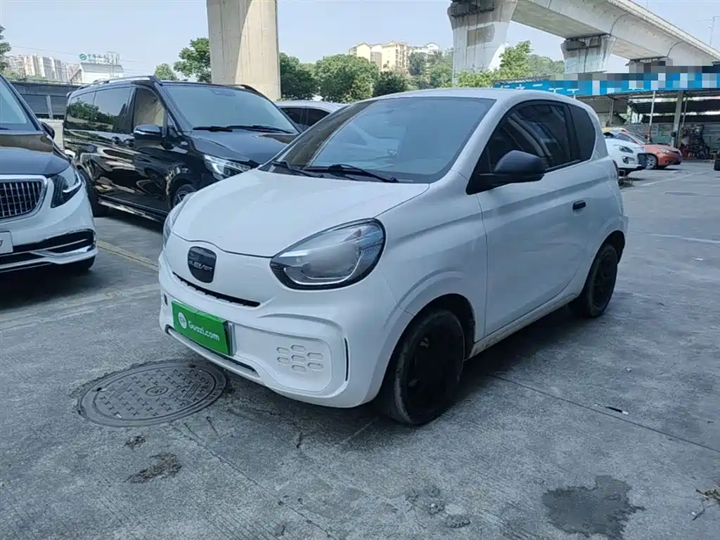 Roewe Clever 2022