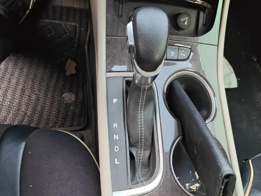 Buick Verano — миниатюра 16
