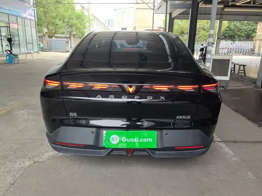 ARCFOX Alpha S5 — миниатюра 6