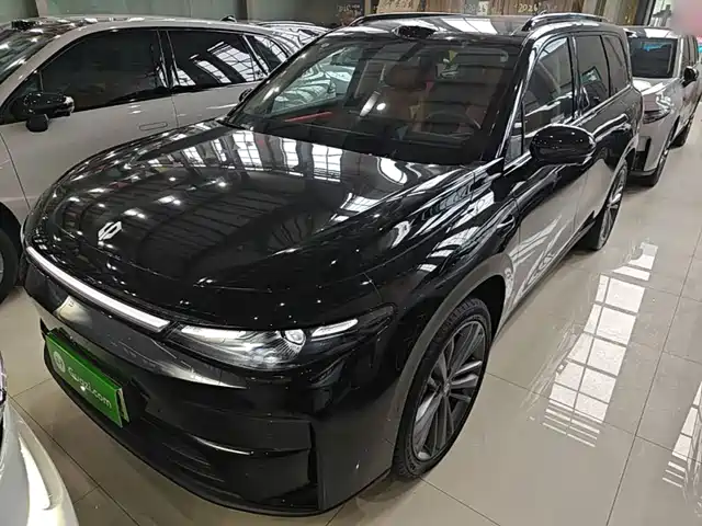 2025 Leapmotor C16