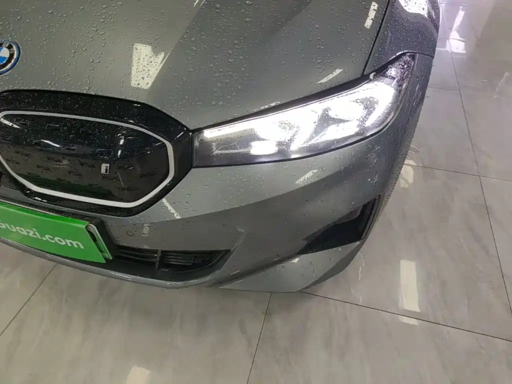 BMW i3 — миниатюра 24