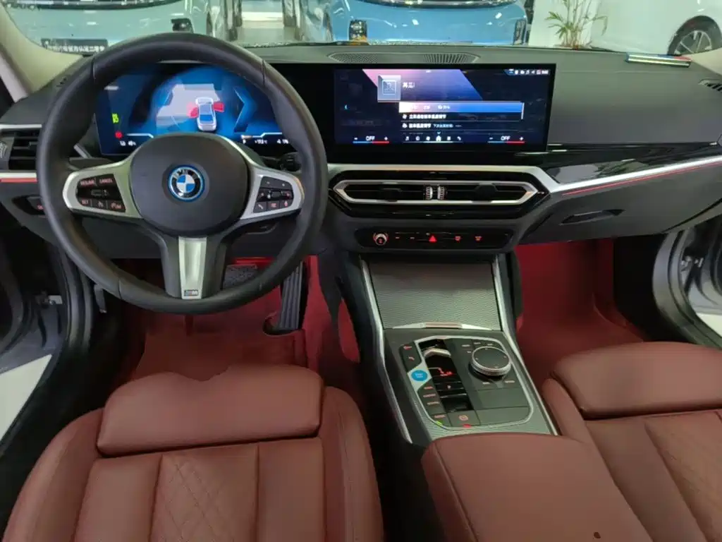 BMW i3 — миниатюра 10