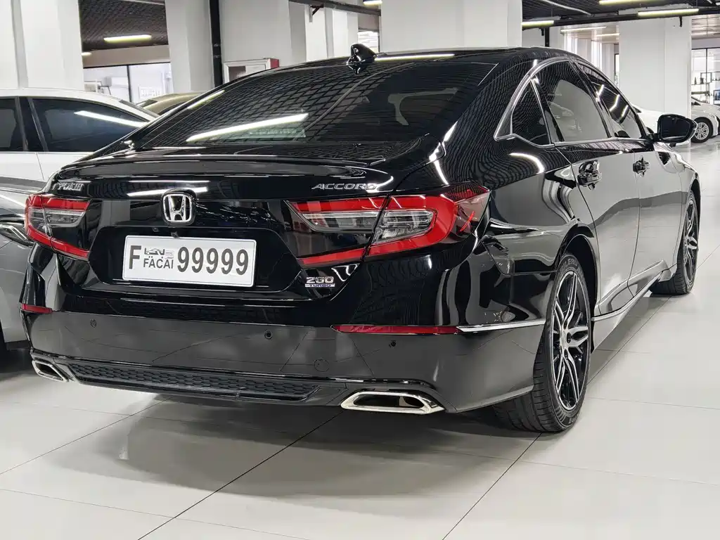 Honda Accord — миниатюра 3