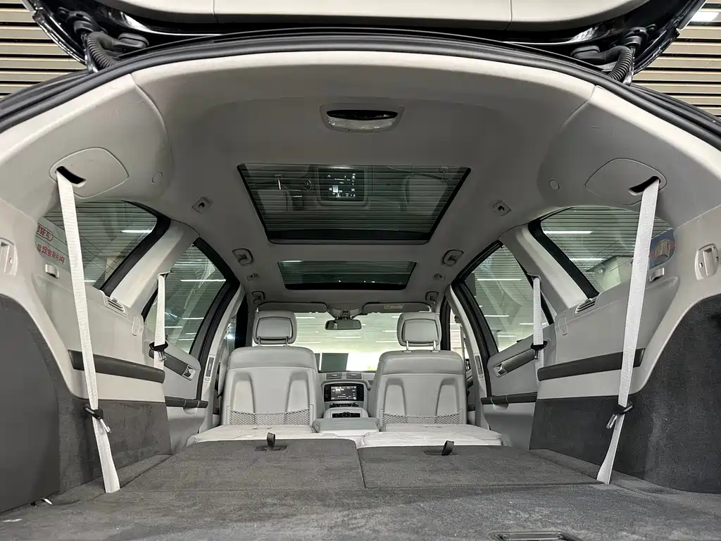 Mercedes-Benz R-Class — миниатюра 40
