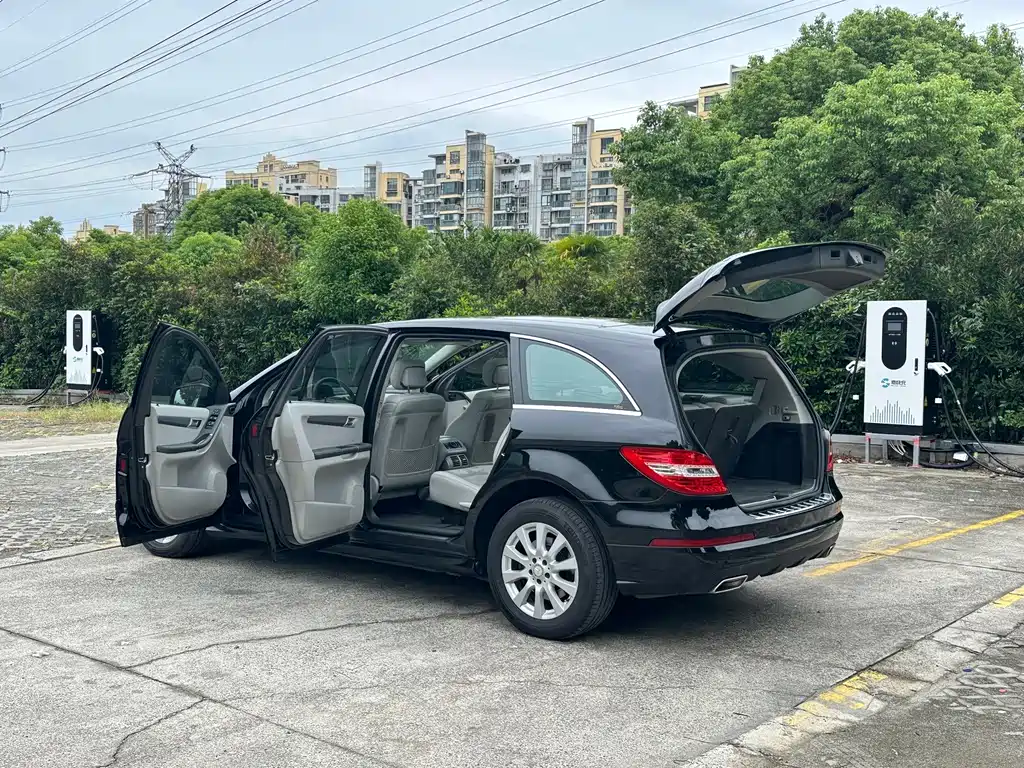 Mercedes-Benz R-Class — миниатюра 48