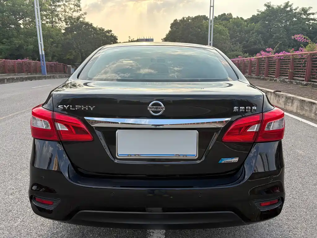Nissan Sylphy — миниатюра 6