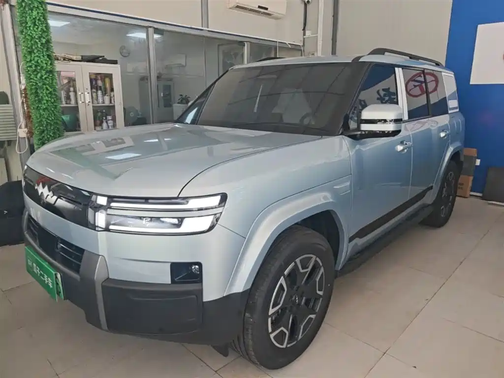 Fangchengbao Leopard 7 7 2025 190KM Ultra