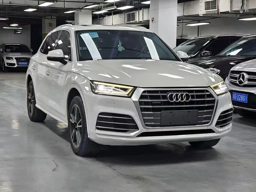 Audi Q5L 2018 40 TFSI Fashion V