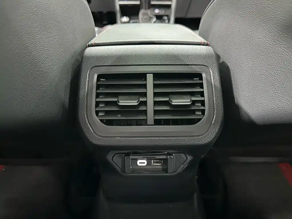 Volkswagen Lavida — миниатюра 15