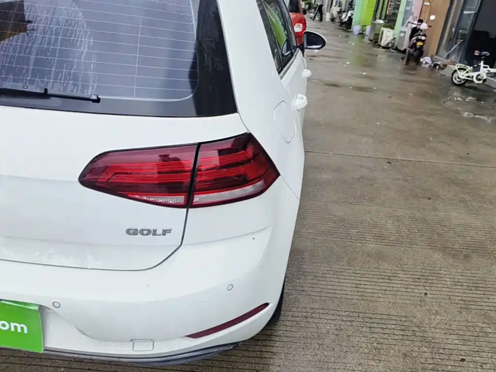 Volkswagen Golf — миниатюра 8