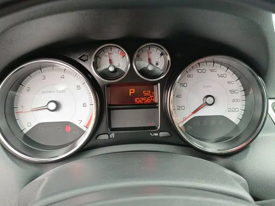 Peugeot 308 — миниатюра 14