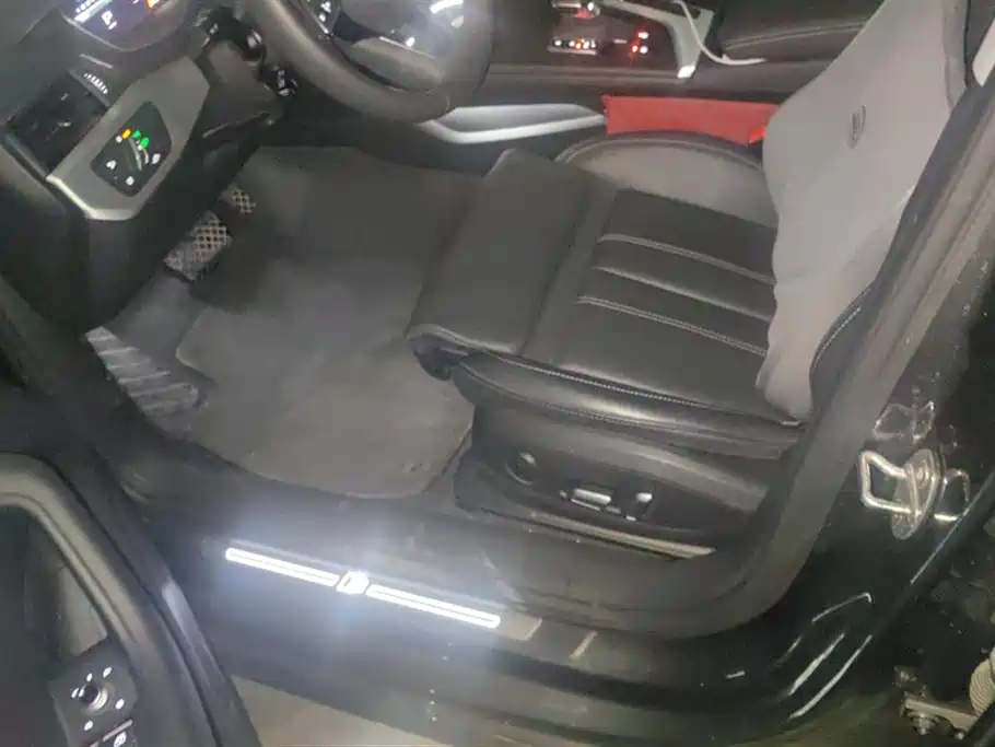 Audi A4L 2024 40 TFSI Fashion