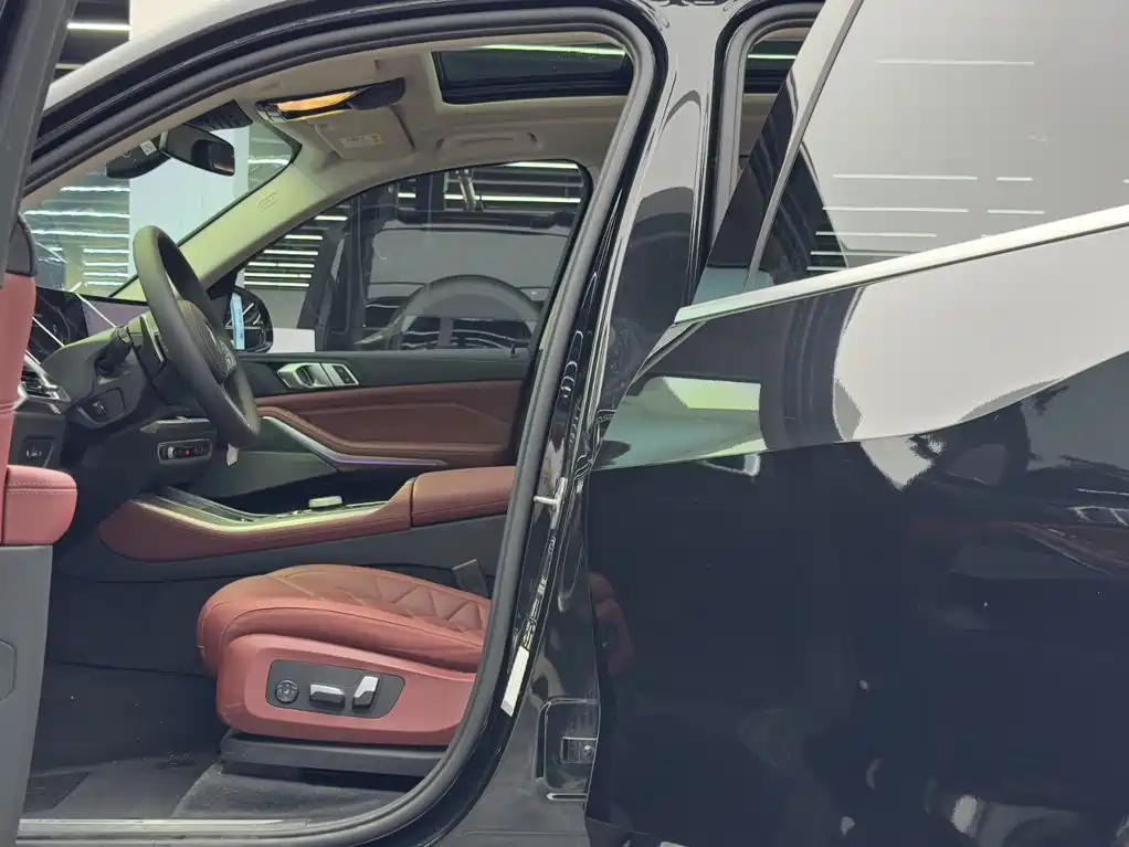 BMW X5 — миниатюра 8