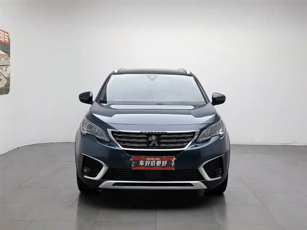 Peugeot 5008 2017 380THP 7 мест